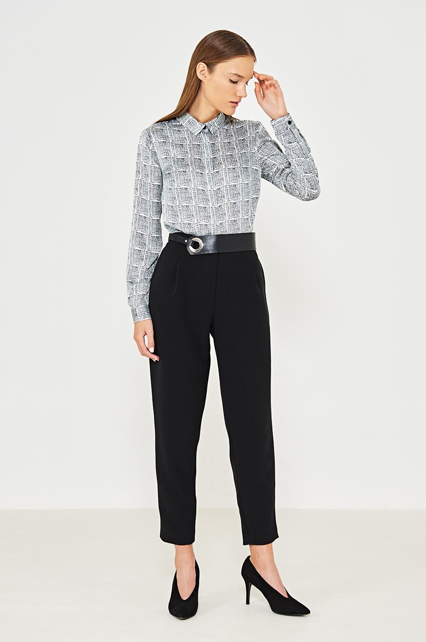 Pantaloni eleganti pentru femeie - magazin Answear