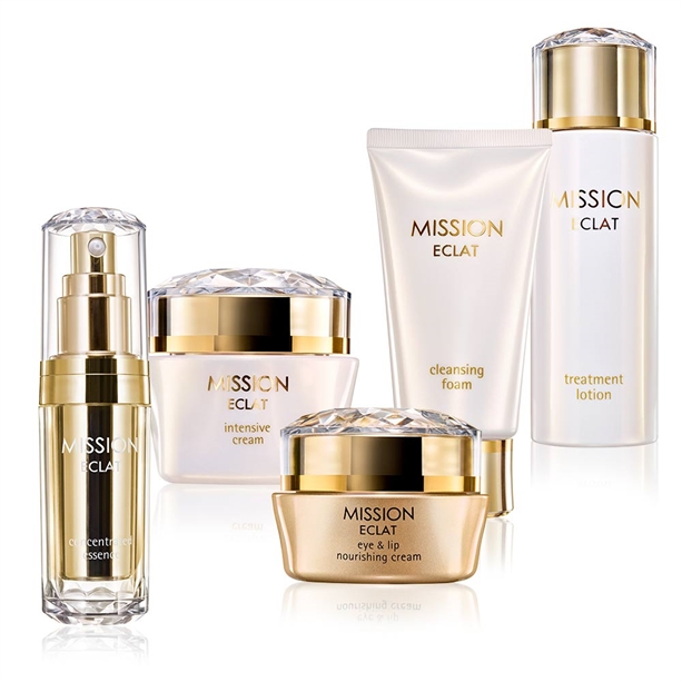 Avon-Ofertele toamnei: Set Mission Eclat 45+, pentru reintinerirea&nbsp;tenului