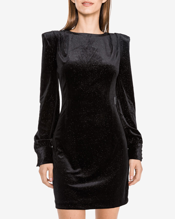 rochie-neagra-eleganta