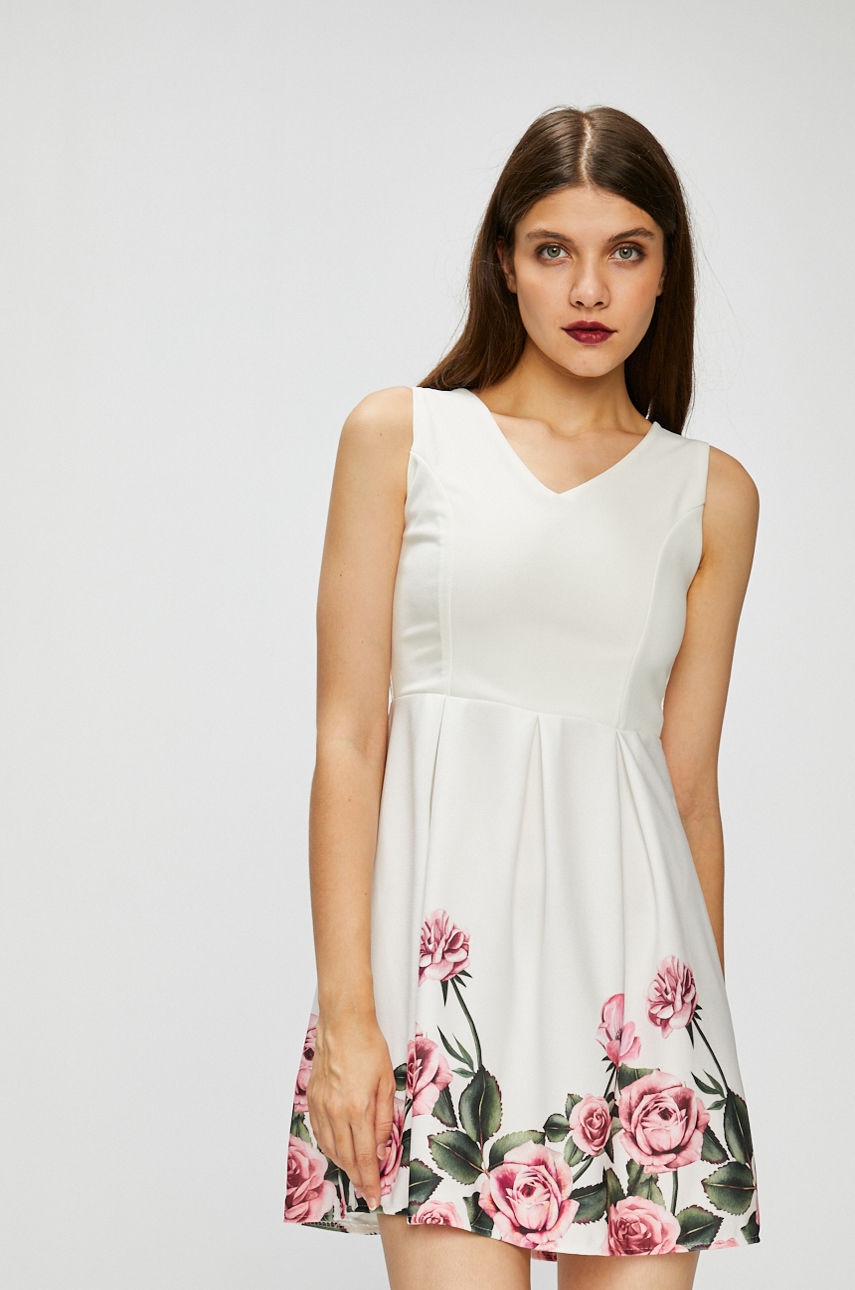 Answear de vara – rochii mini in culori&nbsp;vesele