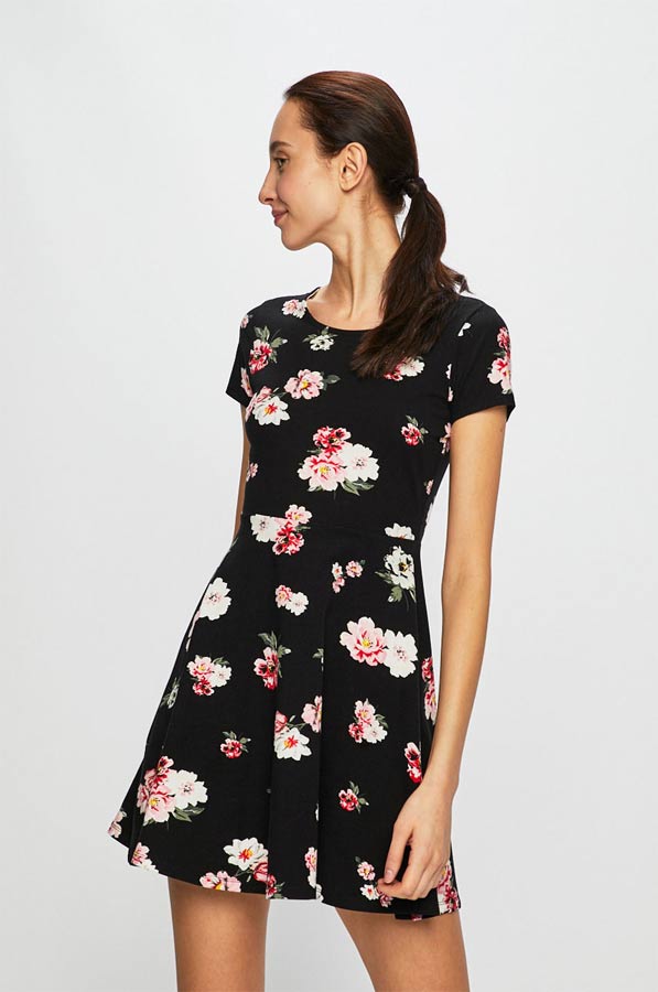 rochie-scurta-din-bumbac-pe