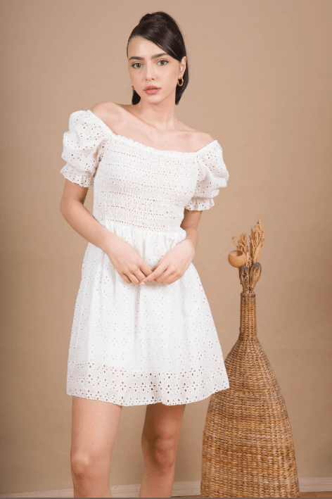 rochie-scurta-alba-bumbac