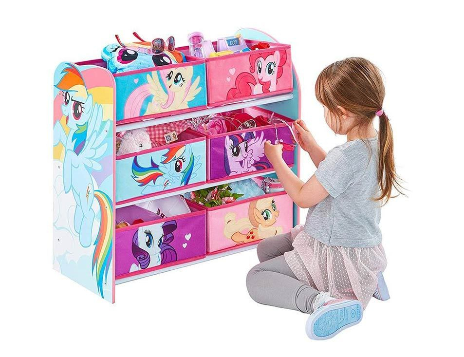 etajera-camera-fetita