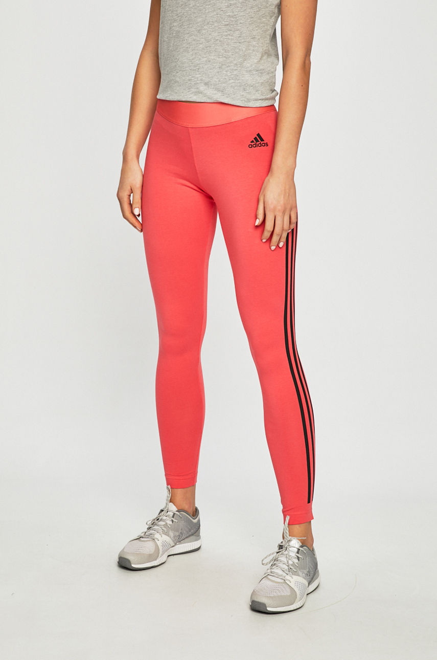 Answear: Alege-ti pantalonii de trening potriviti tipului de&nbsp;antrenament