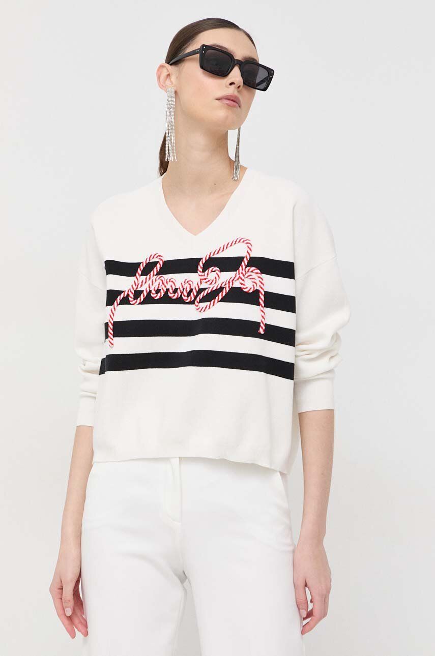 Îmbrăcămintea Nautică modernă și sofisticată, în tendințele modei&nbsp;2023-2024