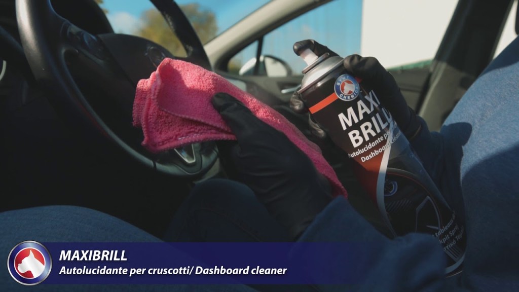 Top 3 Produse pentru întreținerea bordului mașinii – Protecție și Strălucire&nbsp;Durabilă